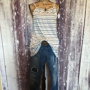 Cabi top size medium